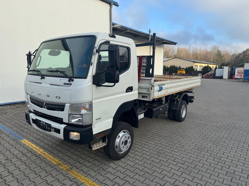 Mitsubishi FUSO 7 C 18 AK 4x4 3-Way Tipper - Kipper vrachtwagen: afbeelding 1 Mitsubishi FUSO 7 C 18 AK 4x4 3-Way Tipper - Kipper vrachtwagen: afbeelding 1