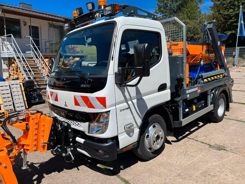 Mitsubishi Fuso Canter 6S15 - Skip loader truck - Portaalarmsysteem vrachtwagen: afbeelding 1 Mitsubishi Fuso Canter 6S15 - Skip loader truck - Portaalarmsysteem vrachtwagen: afbeelding 1