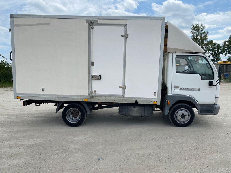 Nissan Cabstar 3,0 tdi Frigo + meat hook - 3,5t - Koelwagen: afbeelding 5 Nissan Cabstar 3,0 tdi Frigo + meat hook - 3,5t - Koelwagen: afbeelding 5