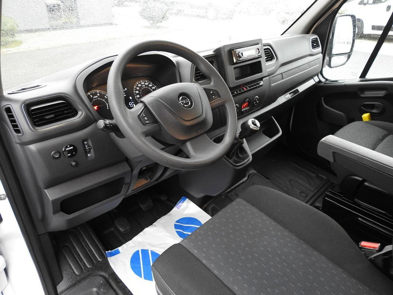 Opel MOVANO PLANDEKA 10 PALET WEBASTO TEMPOMAT KLIMATYZACJA LEDY PNEU - Schuifzeilen bestelwagen: afbeelding 2 Opel MOVANO PLANDEKA 10 PALET WEBASTO TEMPOMAT KLIMATYZACJA LEDY PNEU - Schuifzeilen bestelwagen: afbeelding 2