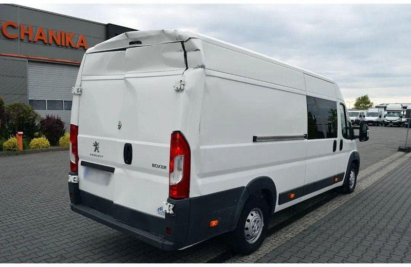 Peugeot Boxer Furgin Duoble CabinDoka L4H2 7-seater  One Owner - Minibus, Personenvervoer: afbeelding 4 Peugeot Boxer Furgin Duoble CabinDoka L4H2 7-seater  One Owner - Minibus, Personenvervoer: afbeelding 4