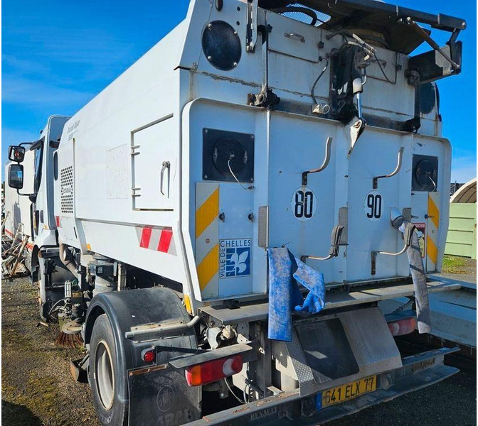 Renault MIDLUM 220 Dxi - Road sweeper truck - Veegwagen: afbeelding 3 Renault MIDLUM 220 Dxi - Road sweeper truck - Veegwagen: afbeelding 3