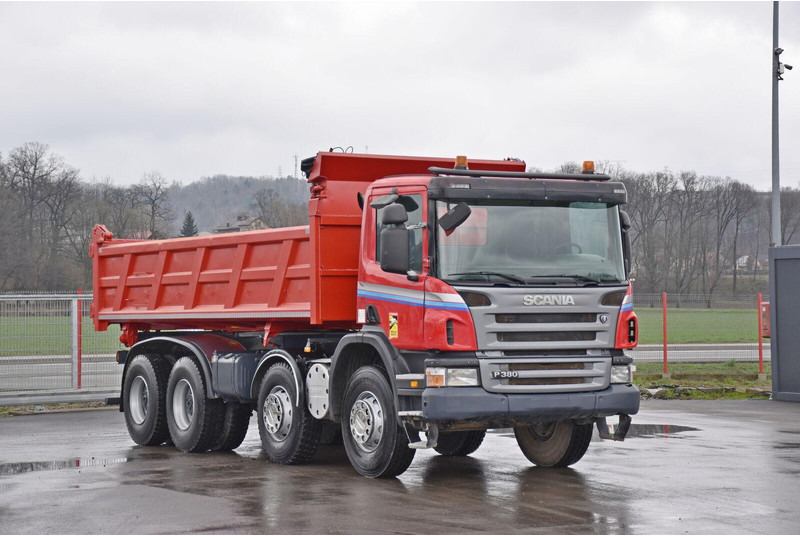 Scania P 380 - Kipper vrachtwagen: afbeelding 1 Scania P 380 - Kipper vrachtwagen: afbeelding 1