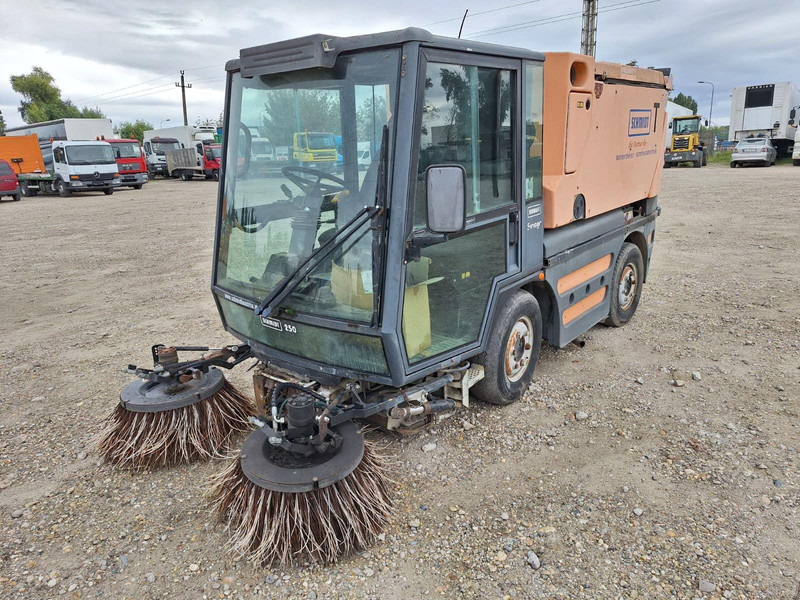 Schmidt Swingo 250 - Sweeper - Veegwagen: afbeelding 1 Schmidt Swingo 250 - Sweeper - Veegwagen: afbeelding 1