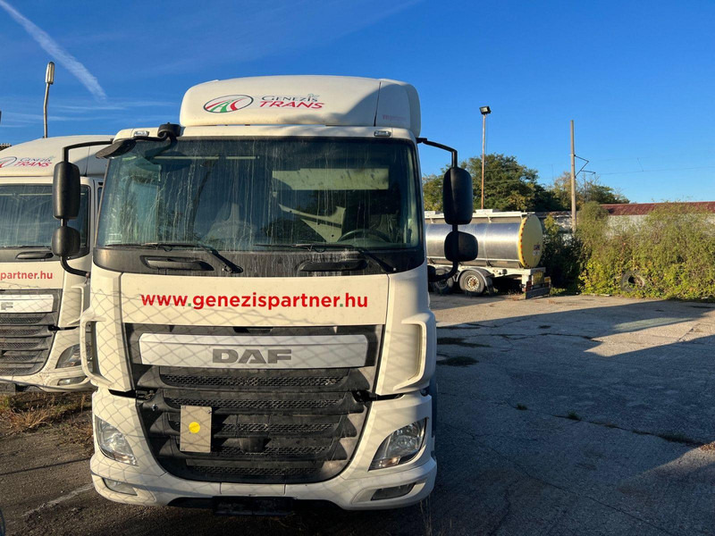 DAF 460 - Trekker: afbeelding 1 DAF 460 - Trekker: afbeelding 1