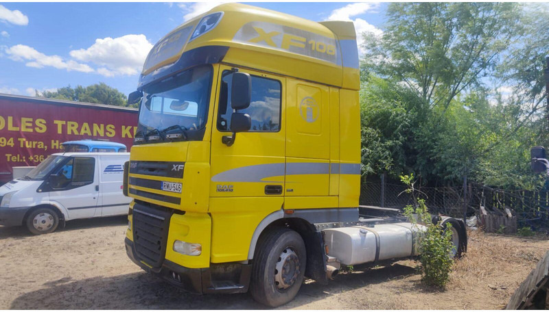 DAF XF 105.410 Tractor Lowdeck - MEGA - Trekker: afbeelding 3 DAF XF 105.410 Tractor Lowdeck - MEGA - Trekker: afbeelding 3