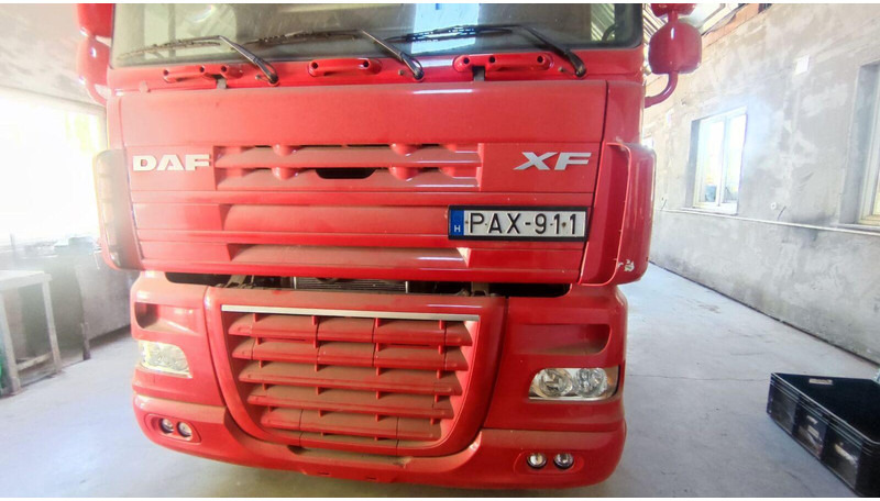 DAF XF 105.460 Lowdeck - MEGA - Trekker: afbeelding 3 DAF XF 105.460 Lowdeck - MEGA - Trekker: afbeelding 3