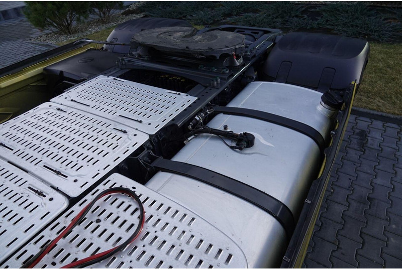 Trekker DAF XF 480 / PEŁNY ADR / OPONY 100% / PO KONTRAKCIE SERWISOWYM: afbeelding 11