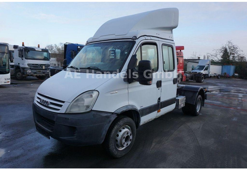 Iveco 65C18D Tractor - Trekker: afbeelding 1 Iveco 65C18D Tractor - Trekker: afbeelding 1