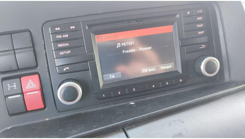 MAN TGX 18.265 Lowdeck - MEGA - Trekker: afbeelding 4 MAN TGX 18.265 Lowdeck - MEGA - Trekker: afbeelding 4