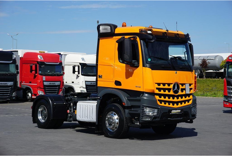 Mercedes-Benz AROCS / 1848 / E 6 / ACC / 4 X 4 / HAD / HYDRAULIKA / RETARDER - Trekker: afbeelding 2 Mercedes-Benz AROCS / 1848 / E 6 / ACC / 4 X 4 / HAD / HYDRAULIKA / RETARDER - Trekker: afbeelding 2