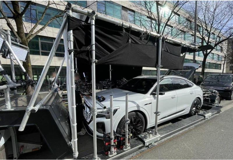 Trekker Mercedes-Benz Arocs 2143 Specialized for MOVIE production: afbeelding 9