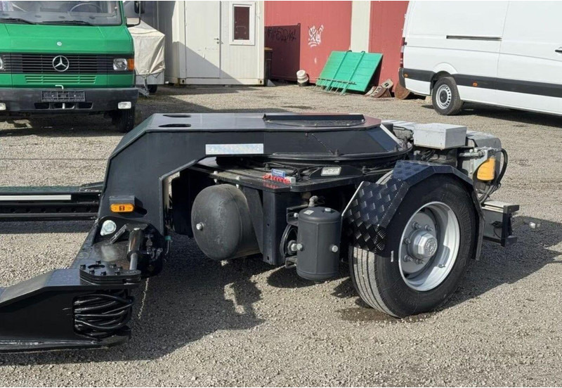 Trekker Mercedes-Benz Arocs 2143 Specialized for MOVIE production: afbeelding 19