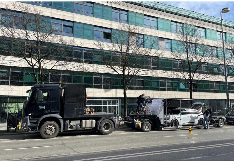 Mercedes-Benz Arocs 2143 Specialized for MOVIE production - Trekker: afbeelding 5 Mercedes-Benz Arocs 2143 Specialized for MOVIE production - Trekker: afbeelding 5