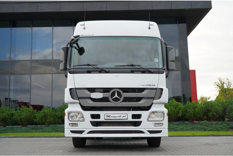 Mercedes-Benz  - Trekker: afbeelding 3 Mercedes-Benz  - Trekker: afbeelding 3