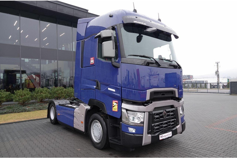 Renault T 520 / 13 L / RETARDER / I-PARK COOL / SKÓRY / PO KONTRAKCIE SE - Trekker: afbeelding 3 Renault T 520 / 13 L / RETARDER / I-PARK COOL / SKÓRY / PO KONTRAKCIE SE - Trekker: afbeelding 3
