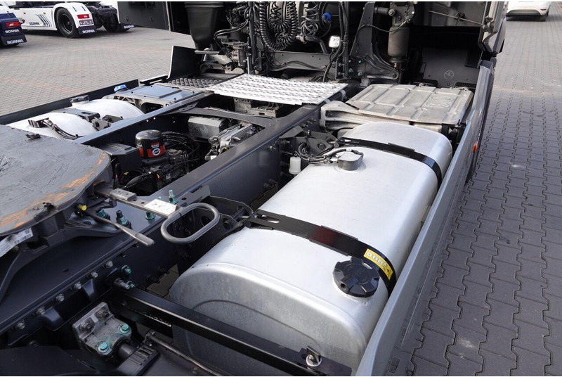 Leasing Renault T480 / 13 L / RETARDER / I-PARK COOL / OPONY 100% / METALIK / Renault T480 / 13 L / RETARDER / I-PARK COOL / OPONY 100% / METALIK /: afbeelding 15 Leasing Renault T480 / 13 L / RETARDER / I-PARK COOL / OPONY 100% / METALIK / Renault T480 / 13 L / RETARDER / I-PARK COOL / OPONY 100% / METALIK /: afbeelding 15