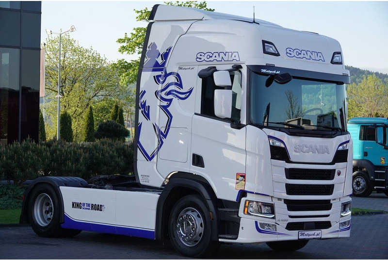Scania R 450 / RETARDER / HYDRAULIKA / FULL AIR MATIC / PO KONTRAKCIE S - Trekker: afbeelding 3 Scania R 450 / RETARDER / HYDRAULIKA / FULL AIR MATIC / PO KONTRAKCIE S - Trekker: afbeelding 3