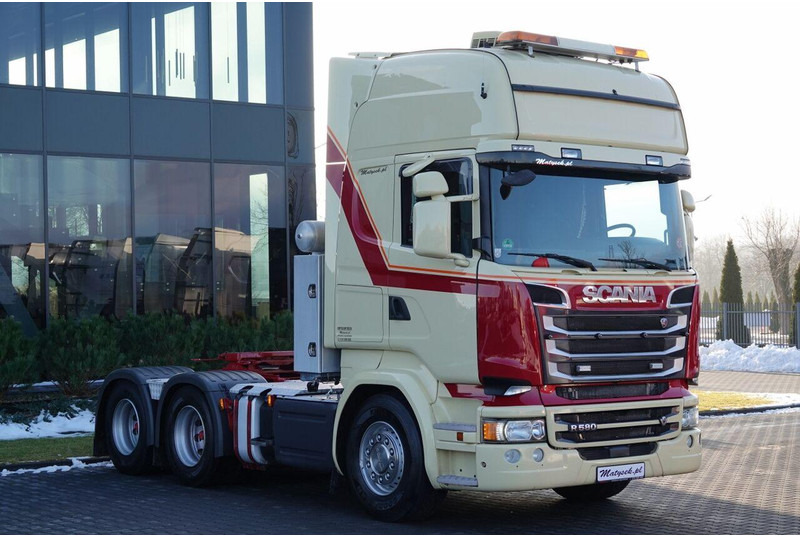 Scania R 580 / V8 / 6x4 / DMC: 95.000 KG / I-PARK COOL/ OPTICRUISE / 3 - Trekker: afbeelding 1 Scania R 580 / V8 / 6x4 / DMC: 95.000 KG / I-PARK COOL/ OPTICRUISE / 3 - Trekker: afbeelding 1