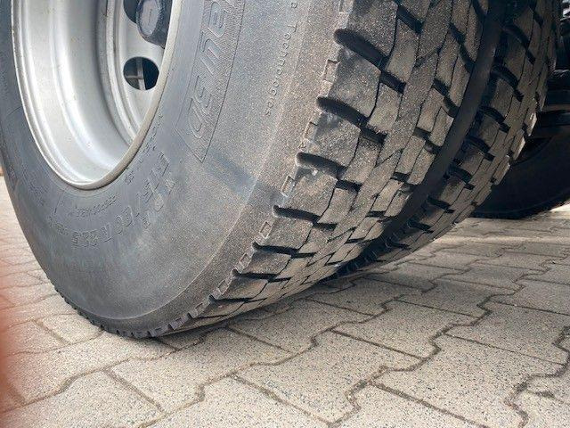 Trekker Scania R520 6X2 sattelzug 2017r DMC ZESTAWU 70t: afbeelding 12 Trekker Scania R520 6X2 sattelzug 2017r DMC ZESTAWU 70t: afbeelding 12