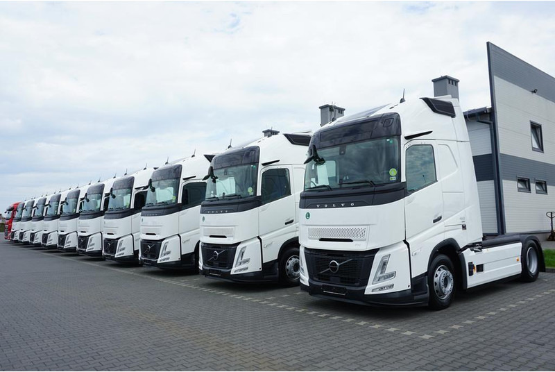 Volvo FH / AREO / 460 / I – SAVE / XL / EURO 6 / ACC / I -COOL / NOWY - Trekker: afbeelding 1 Volvo FH / AREO / 460 / I – SAVE / XL / EURO 6 / ACC / I -COOL / NOWY - Trekker: afbeelding 1