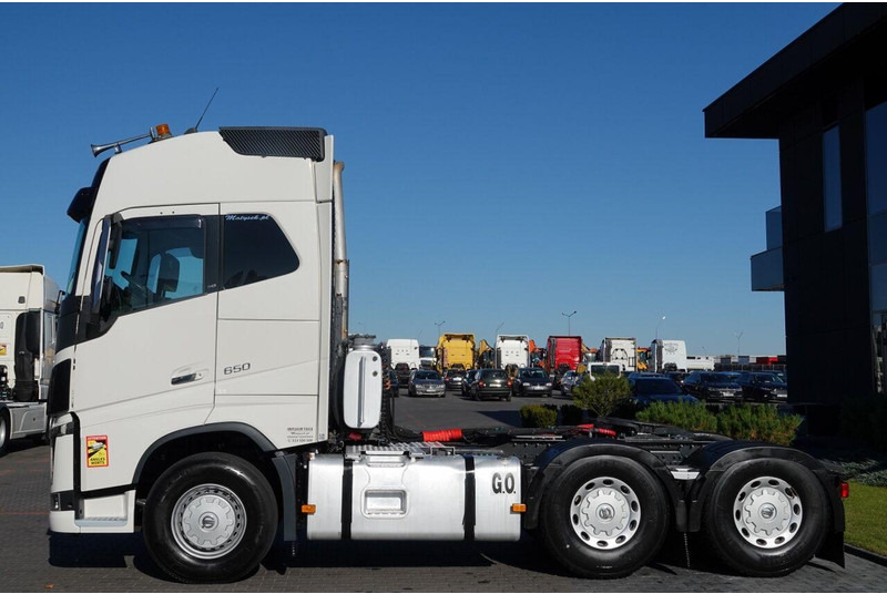 Trekker Volvo FH16 / 650 / 6x4 / HYDRAULIKA / I -PARK COOL / 3 OSIOWY CIĄGNIK: afbeelding 6 Trekker Volvo FH16 / 650 / 6x4 / HYDRAULIKA / I -PARK COOL / 3 OSIOWY CIĄGNIK: afbeelding 6
