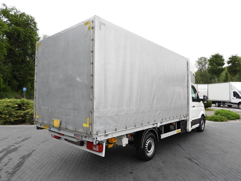 Volkswagen Crafter - Schuifzeilen bestelwagen: afbeelding 3 Volkswagen Crafter - Schuifzeilen bestelwagen: afbeelding 3
