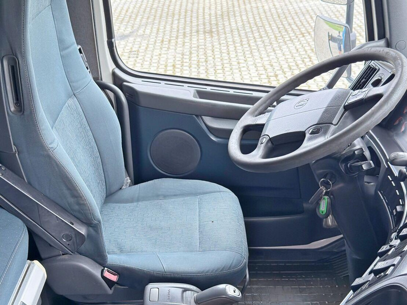 Vrachtwagen met open laadbak, Kraanwagen Volvo FH 500: afbeelding 12 Vrachtwagen met open laadbak, Kraanwagen Volvo FH 500: afbeelding 12