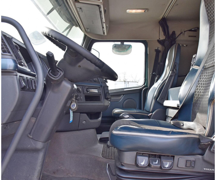 Leasing Volvo FH 500 * LOGLIFT F251 S80A + Anhänger /6x4 Volvo FH 500 * LOGLIFT F251 S80A + Anhänger /6x4: afbeelding 8 Leasing Volvo FH 500 * LOGLIFT F251 S80A + Anhänger /6x4 Volvo FH 500 * LOGLIFT F251 S80A + Anhänger /6x4: afbeelding 8