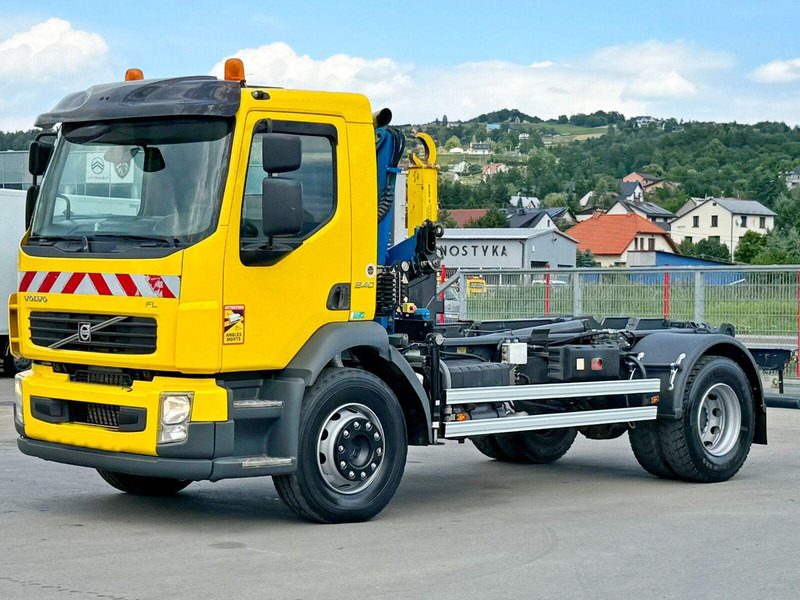 Volvo FL 240 * Abrollkipper * HMF 270 K2 * TOPZUSTAND - Haakarmsysteem vrachtwagen, Kraanwagen: afbeelding 4 Volvo FL 240 * Abrollkipper * HMF 270 K2 * TOPZUSTAND - Haakarmsysteem vrachtwagen, Kraanwagen: afbeelding 4