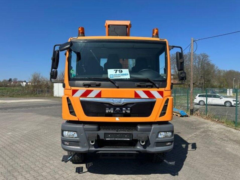 MAN TGM 15.250 4x4 Lifting basket - Ruthmann T300.1 30 m - Vrachtwagen, Kraanwagen: afbeelding 3 MAN TGM 15.250 4x4 Lifting basket - Ruthmann T300.1 30 m - Vrachtwagen, Kraanwagen: afbeelding 3