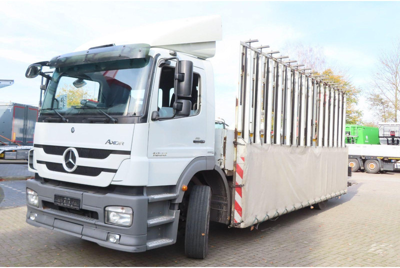 Mercedes-Benz Axor 1833 L Glasstransporter + Crane Palfinger - Vrachtwagen: afbeelding 1 Mercedes-Benz Axor 1833 L Glasstransporter + Crane Palfinger - Vrachtwagen: afbeelding 1