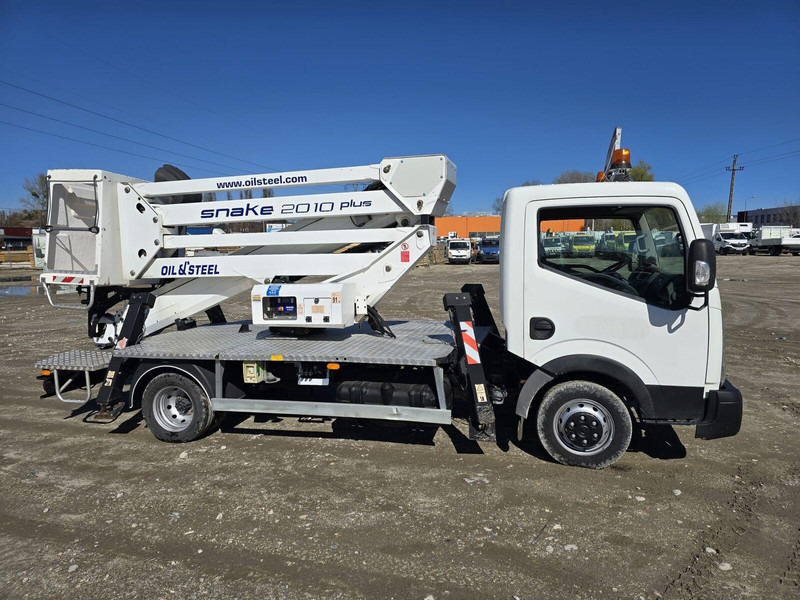 Nissan Cabstar NT 400 Oil & Steel Snake 2010H - 20m - 2 pieces - Vrachtwagen, Kraanwagen: afbeelding 5 Nissan Cabstar NT 400 Oil & Steel Snake 2010H - 20m - 2 pieces - Vrachtwagen, Kraanwagen: afbeelding 5