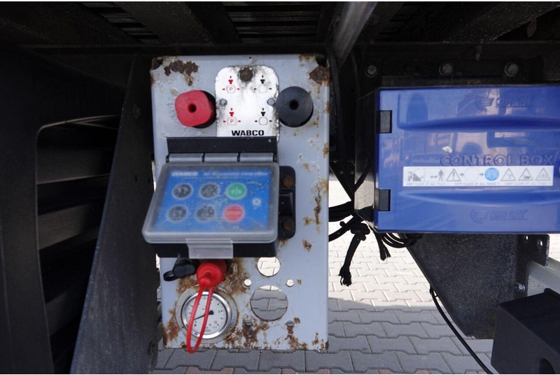 Leasing kraker WALKING FLOOR / RUCHOMA PODŁOGA / 92 M3 / OŚ PODNOSZONA / WAGA 7 kraker WALKING FLOOR / RUCHOMA PODŁOGA / 92 M3 / OŚ PODNOSZONA / WAGA 7: afbeelding 20