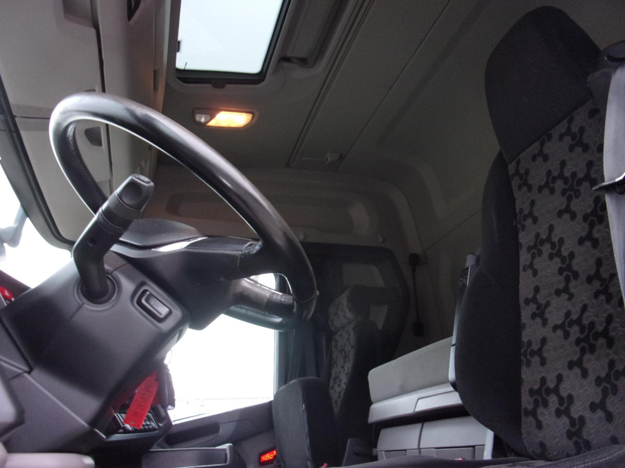 SCANIA R 410 A4x2NA - Trekker: afbeelding 2 SCANIA R 410 A4x2NA - Trekker: afbeelding 2