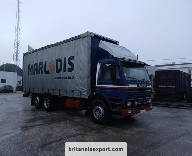 SCANIA P 93M 250 | 6X2 8 tyres | Manual injector pump | - Schuifzeilen vrachtwagen: afbeelding 1 SCANIA P 93M 250 | 6X2 8 tyres | Manual injector pump | - Schuifzeilen vrachtwagen: afbeelding 1
