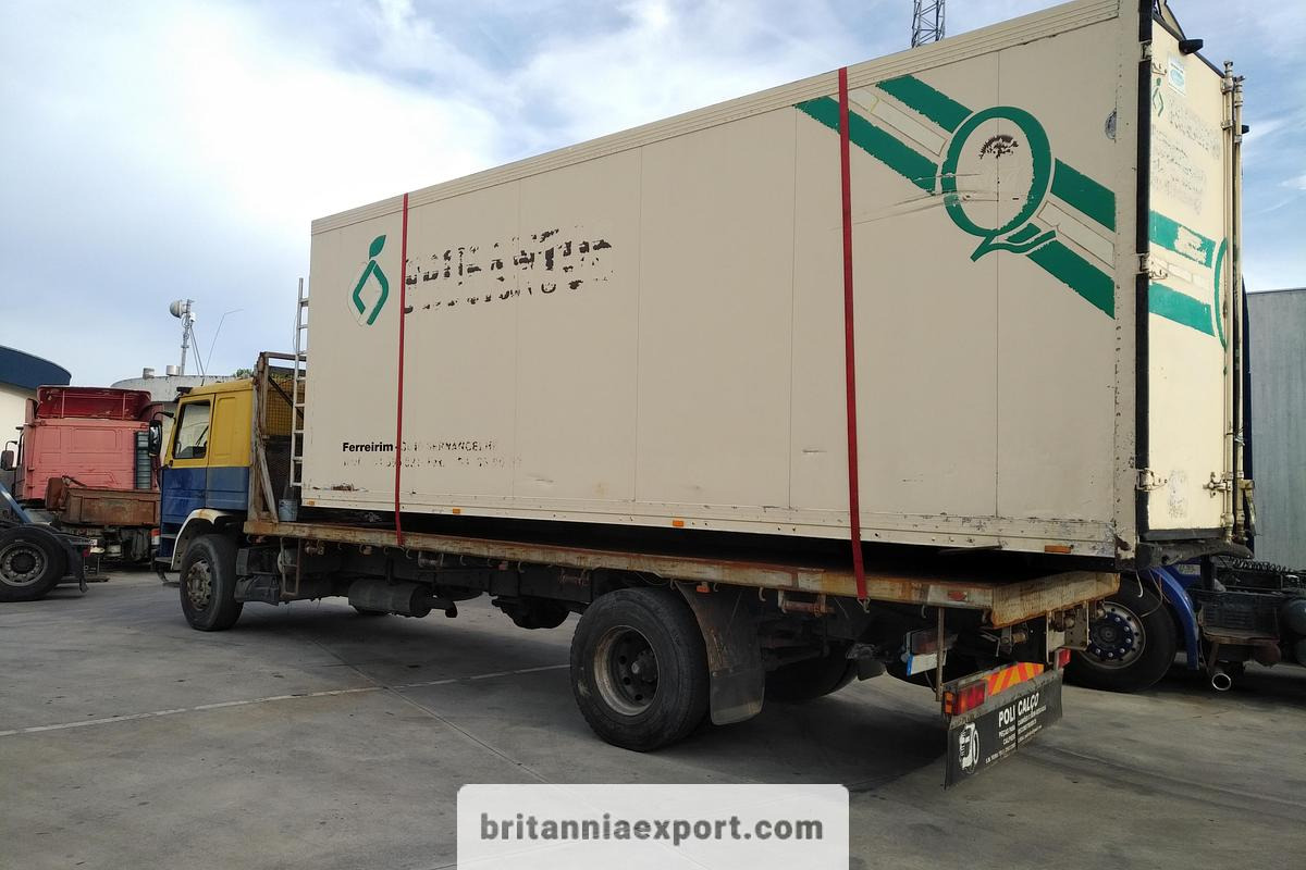 SCANIA P92 | Intercooler | 4x2 6 Tyres | On Springs | 19 Ton | Telma | Flatbed Truck - Vrachtwagen met open laadbak: afbeelding 5 SCANIA P92 | Intercooler | 4x2 6 Tyres | On Springs | 19 Ton | Telma | Flatbed Truck - Vrachtwagen met open laadbak: afbeelding 5