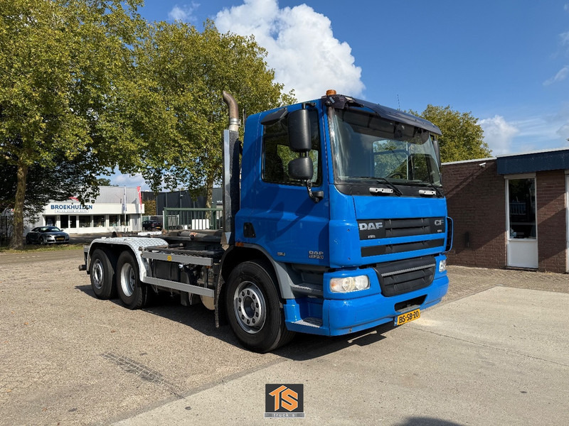 DAF FAN CF75 310 - AUTOMATIC - E4 - NL TOP TRUCK - TUV 2/26 - Containertransporter/ Wissellaadbak vrachtwagen: afbeelding 2 DAF FAN CF75 310 - AUTOMATIC - E4 - NL TOP TRUCK - TUV 2/26 - Containertransporter/ Wissellaadbak vrachtwagen: afbeelding 2