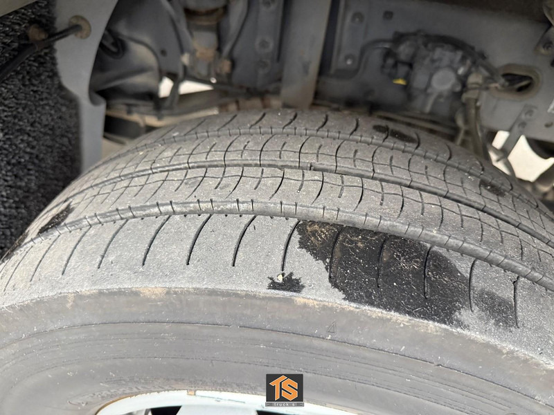 DAF LF 230 FA 12 TON - AUTOMATIC - ORIGINAL KM - TOP! - Bakwagen: afbeelding 4 DAF LF 230 FA 12 TON - AUTOMATIC - ORIGINAL KM - TOP! - Bakwagen: afbeelding 4