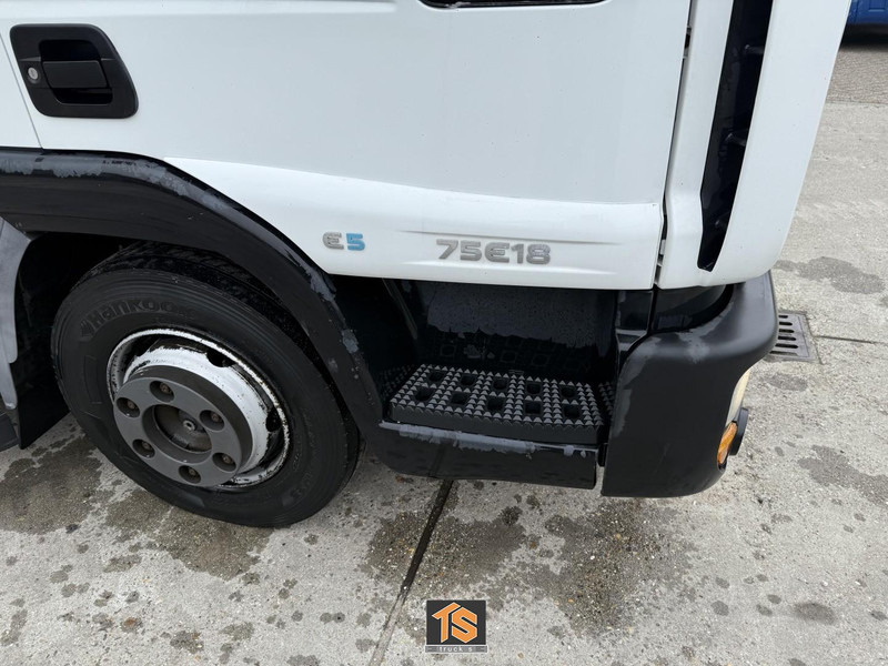 Iveco ML75E18/P AUTOTRANSPORT - AUTOMATIC - 7.5TON - LOADING 2830KG - NL TRUCK - Autovrachtwagen vrachtwagen: afbeelding 4 Iveco ML75E18/P AUTOTRANSPORT - AUTOMATIC - 7.5TON - LOADING 2830KG - NL TRUCK - Autovrachtwagen vrachtwagen: afbeelding 4