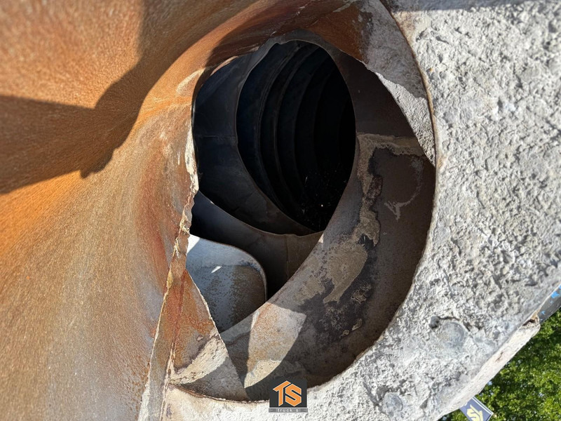 Betonmixer oplegger MOL - MIXER - 10M3 - OWN ENGINE - BELGIUM TOP: afbeelding 7 Betonmixer oplegger MOL - MIXER - 10M3 - OWN ENGINE - BELGIUM TOP: afbeelding 7