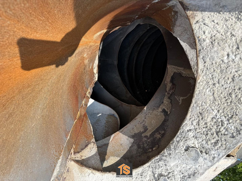 Betonmixer oplegger MOL - MIXER - 10M3 - OWN ENGINE - BELGIUM TOP: afbeelding 8 Betonmixer oplegger MOL - MIXER - 10M3 - OWN ENGINE - BELGIUM TOP: afbeelding 8