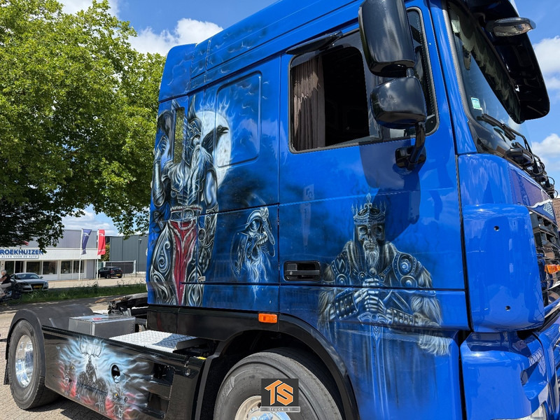DAF DAF FTXF 105 410 - SHOW TRUCK - SPECIAL PAINT!!!! - Trekker: afbeelding 4 DAF DAF FTXF 105 410 - SHOW TRUCK - SPECIAL PAINT!!!! - Trekker: afbeelding 4