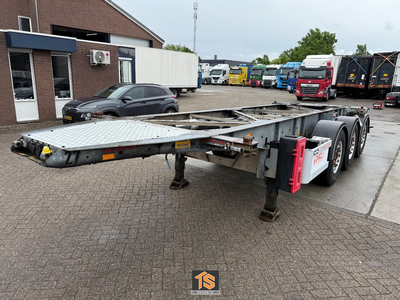 Van Hool 3B2013 20FT - ADR - MERCEDES AXLE - DRUM BRAKE - NL TOP TRAILER - 3x AVAILABLE! - Containertransporter/ Wissellaadbak oplegger: afbeelding 1 Van Hool 3B2013 20FT - ADR - MERCEDES AXLE - DRUM BRAKE - NL TOP TRAILER - 3x AVAILABLE! - Containertransporter/ Wissellaadbak oplegger: afbeelding 1