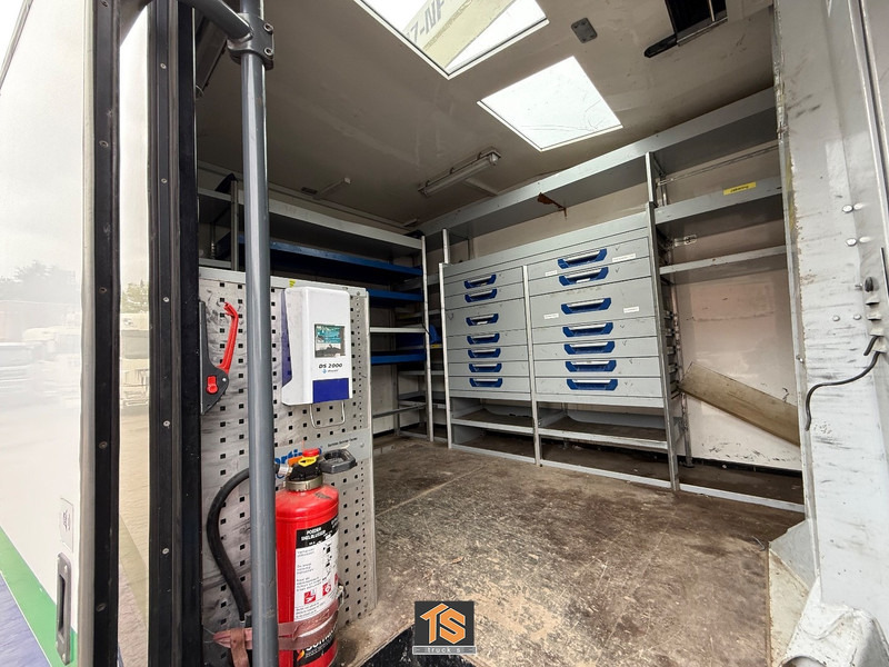 MAN TGL 12.210 EURO 5 - MANUAL - VERSALIFT VST-237-NF HEIGHT 14 M - BELGIUM TRUCK - TOP! - Vrachtwagen, Kraanwagen: afbeelding 3 MAN TGL 12.210 EURO 5 - MANUAL - VERSALIFT VST-237-NF HEIGHT 14 M - BELGIUM TRUCK - TOP! - Vrachtwagen, Kraanwagen: afbeelding 3