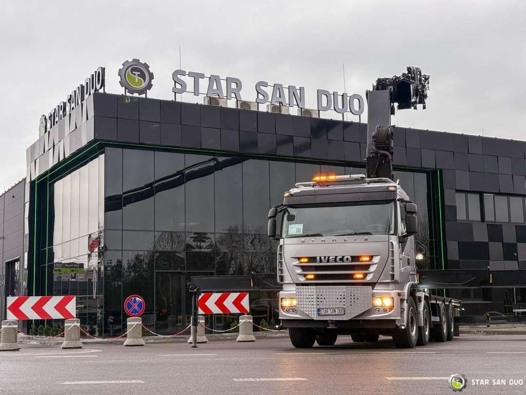 Iveco STRALIS AS320S50Y 8x2 HMF 8520-0K6 FLY JIB Winc - Kraanwagen: afbeelding 4 Iveco STRALIS AS320S50Y 8x2 HMF 8520-0K6 FLY JIB Winc - Kraanwagen: afbeelding 4