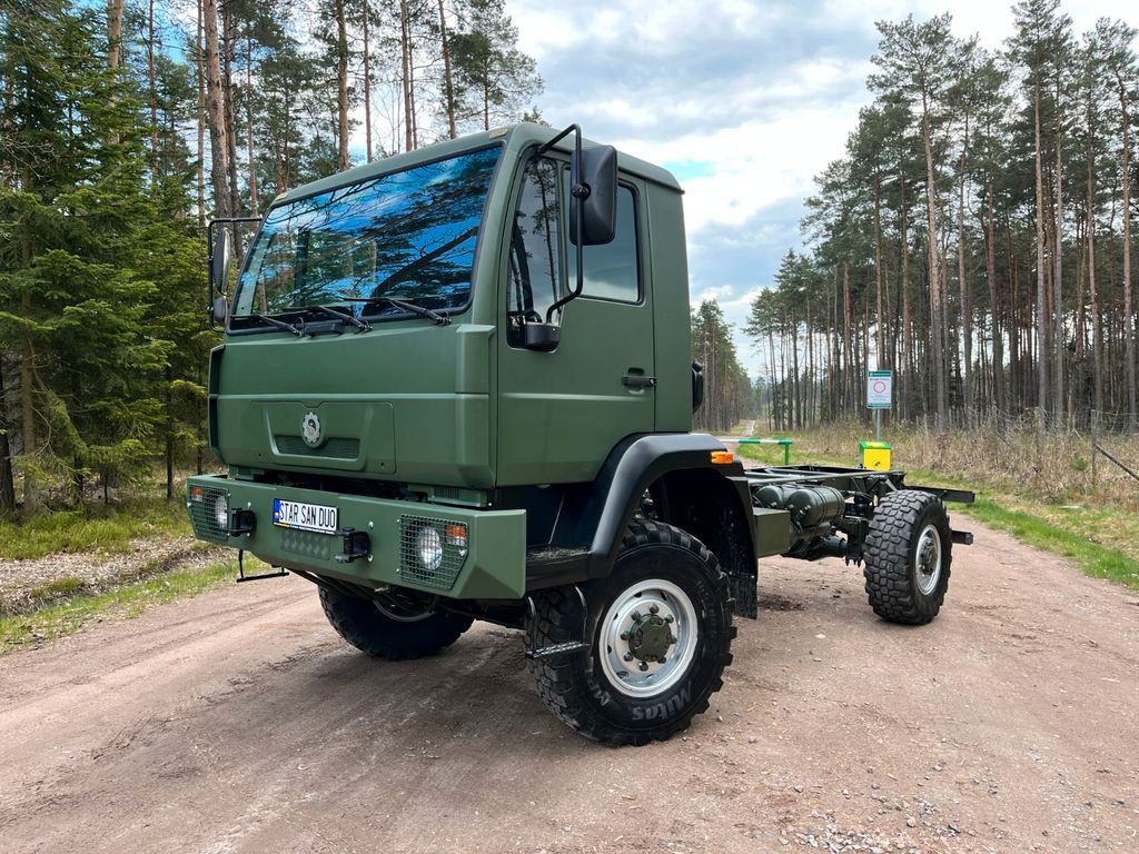 MAN 4x4 OFF ROAD CAMPER CHASSIS RAILY - Chassis vrachtwagen: afbeelding 1 MAN 4x4 OFF ROAD CAMPER CHASSIS RAILY - Chassis vrachtwagen: afbeelding 1