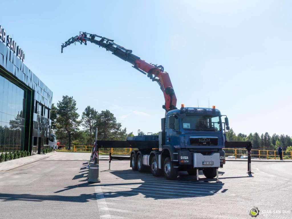 MAN TGA 35.440 8X6H PALFINGER 60002 Semi-trailer - Kraanwagen: afbeelding 2 MAN TGA 35.440 8X6H PALFINGER 60002 Semi-trailer - Kraanwagen: afbeelding 2