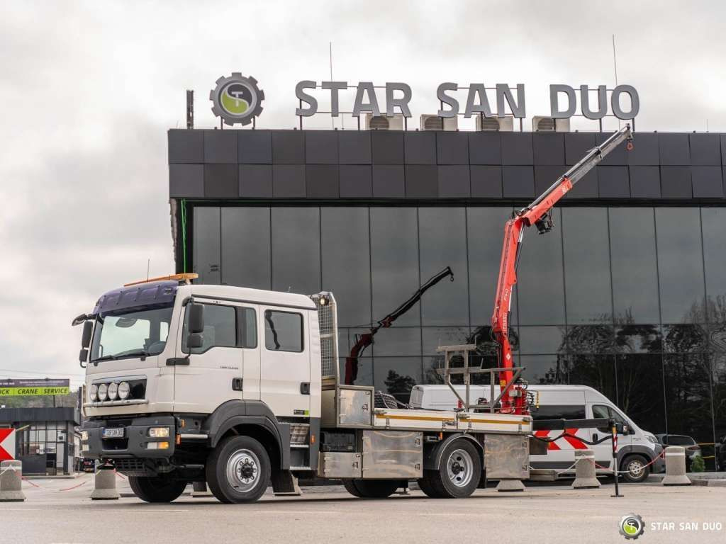 MAN TGM 13.290 4x4 FASSI F40B22 Crane Camper DOKA - Kraanwagen: afbeelding 4 MAN TGM 13.290 4x4 FASSI F40B22 Crane Camper DOKA - Kraanwagen: afbeelding 4