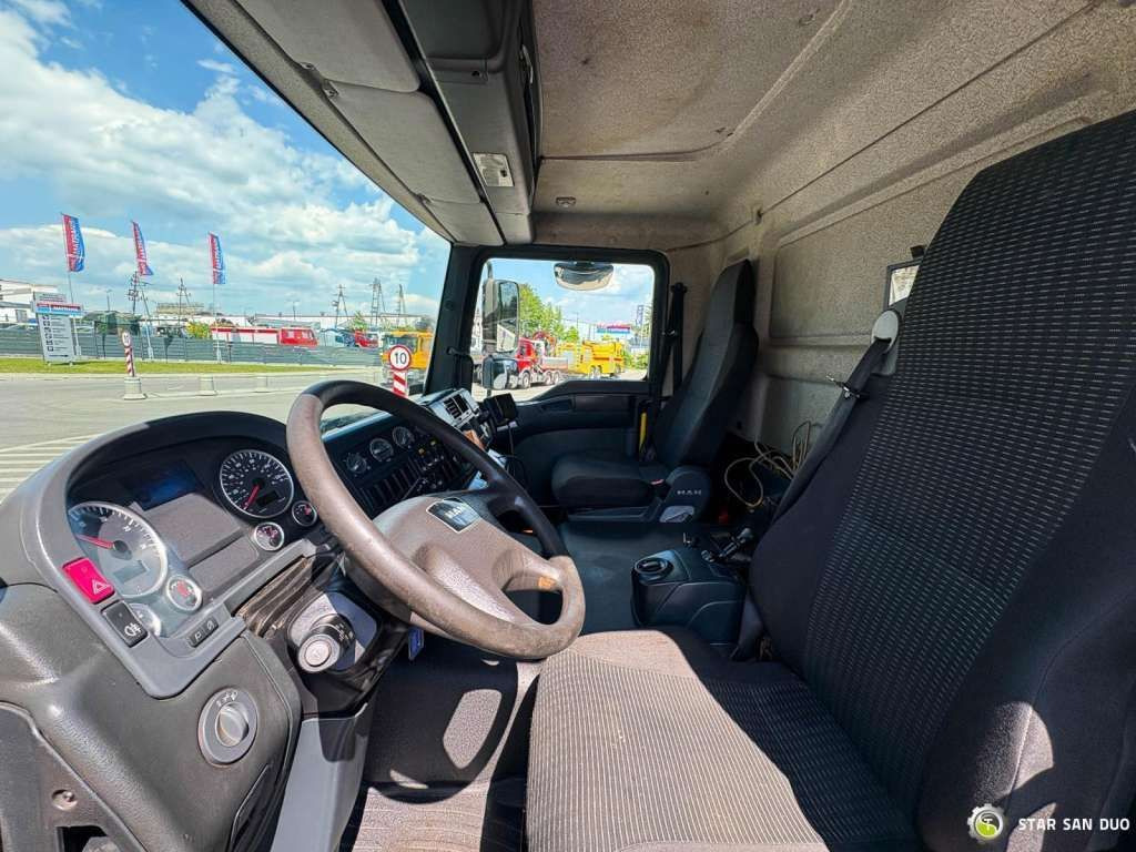 Leasing  MAN  TGM 18 250 4x4 PALFINGER PK 27001 HDS Crane Kra MAN  TGM 18 250 4x4 PALFINGER PK 27001 HDS Crane Kra: afbeelding 16